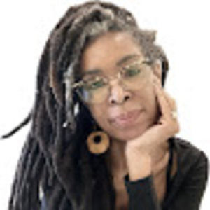 Meet your Posher, Lena